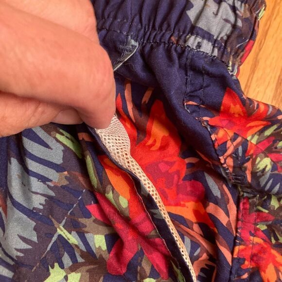 Kahuna Bay Floral Swim Trunks - Picture 7 of 8